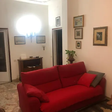 Dolce Casa Con Terazza Apartment *